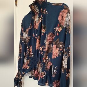 Shinestar Emerald Green Floral Top